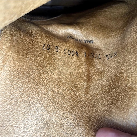 Frye 8.5 brown leather booties - Picture 3 of 5